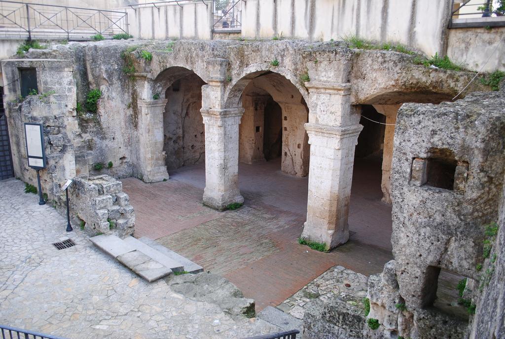 Labanca'S La Perla Dei Sassi Apartment Matera Luaran gambar